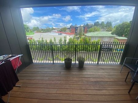 Discover effortless living in this stylish townhouse located in the heart of Hillcrest. - Photo 2