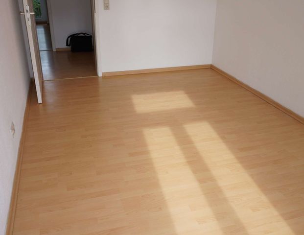 !!! 3-Zi Whg. im 3. OG / Balkon / frei ab 1.6.25 !!! - Foto 1