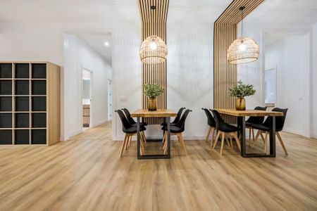 Ronda de Sant Pere, Barcelona, Catalonia 08010 - Photo 3