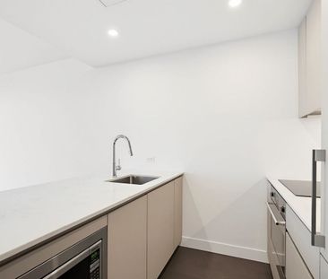 1500 Boulevard René-Lévesque Ouest apartment — Montréal, QC (1-Bedroom) - 1 Bedroom - Photo 2
