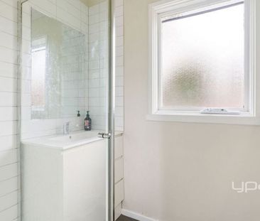 CONVENIENCE MEETS COMFORT - Photo 5