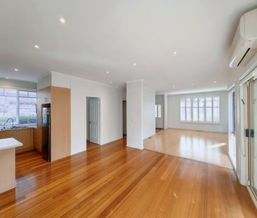 1/32 Dunoon Street, Murrumbeena VIC 3163 - Townhouse For Rent | Domain - Photo 1