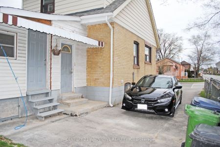 For Lease - 42 St Dunstan Drive Unit# Studio, Toronto, Ontario - Photo 4