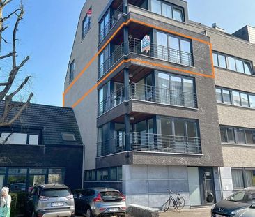 Modern appartement met twee slpk in centrum Ninove - Photo 1