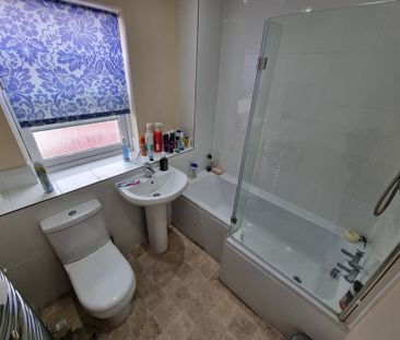 5 Bed Student Accommodation - Photo 6