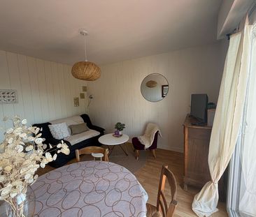 Location Appartement 2 pièces 37m² - Photo 2