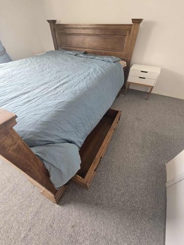 Jane Brook - Photo 5