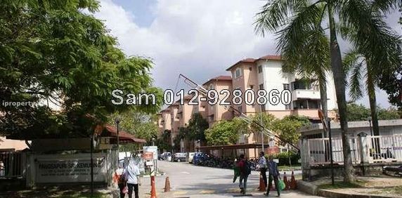 Pangsapuri Sri Kemuning, Kota Kemuning, Shah Alam - Photo 2