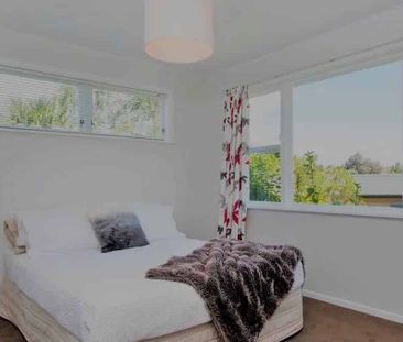 Cute family home - Photo 5