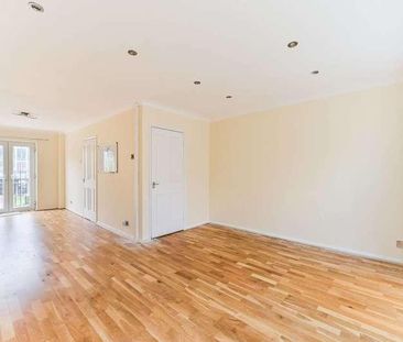 St James Road, Sutton, SM1 - Photo 3