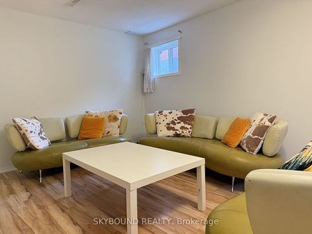 For Lease - 33 Yatesbury Road Unit# Lower, bedroom #1, Toronto, Ontario - Photo 2