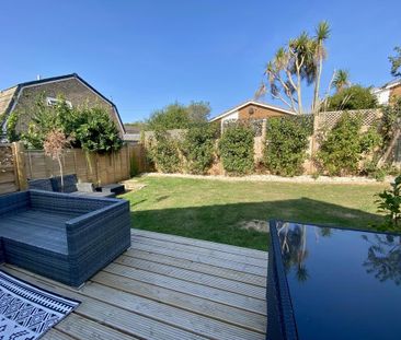 3 bedroom detached bungalow to rent - Photo 4