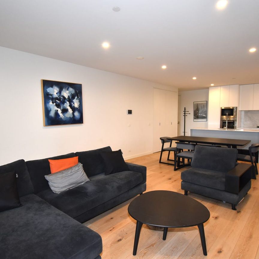 Modern Apartment in the Heart of Bentleigh - Photo 1