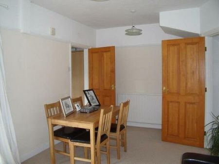 7, Lilac Avenue - Photo 4