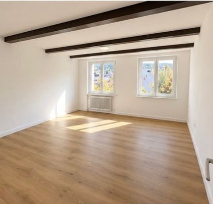 Duplex-/Maisonette-Wohnung in Degersheim - Photo 1