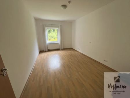 Barrierefreie Wohnung im Erdgeschoss mit separatem Eingang und kleiner Terrasse! - Foto 4