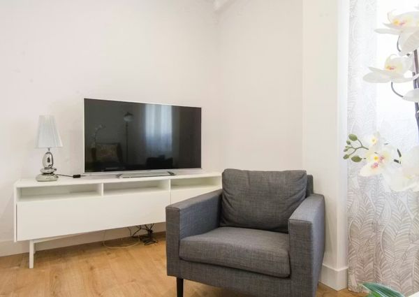 Calle de San Eugenio, Madrid, Community of Madrid 28012