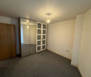2 Bed Flat, Northolt Road, HA2 - Photo 3