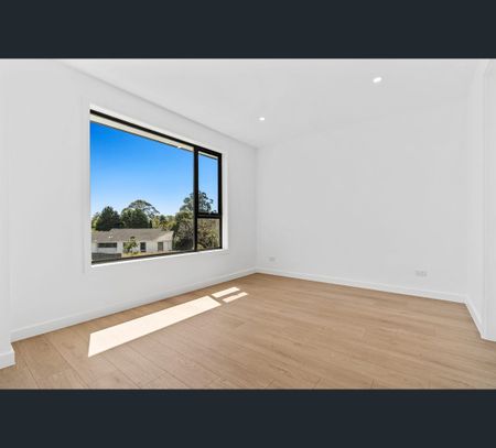 8 Towner Avenue, Bradbury, NSW 2560 - Photo 5