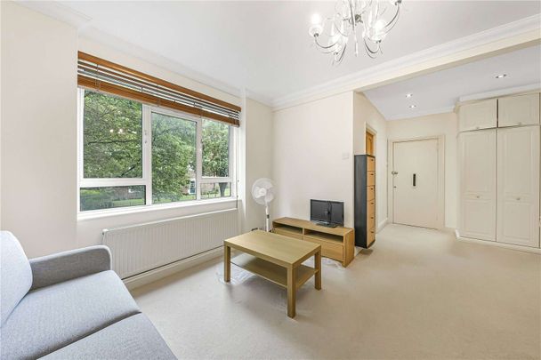 A well‑presented two bedroom apartment situated on the first floor - Photo 1
