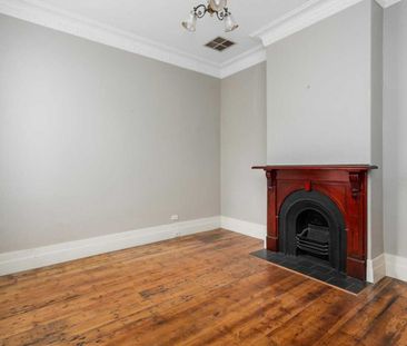 Register to Inspect / Charming Home in the Heart of Footscray – Pri... - Photo 1