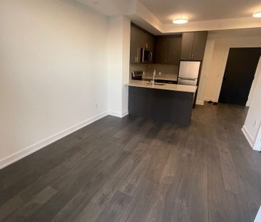 For Lease - 3220 William Coltson Avenue Unit# 1407, Oakville, Ontario - Photo 3