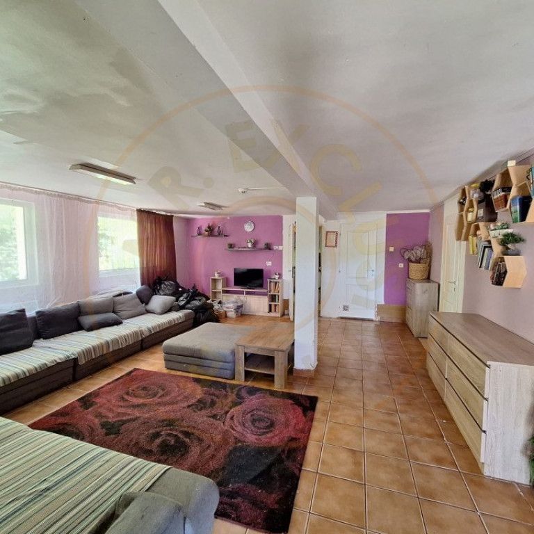 Casa Valea Ursului pentru azil de batrani, sau after school - Fotografie 1