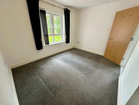 19 Ballyveigh Gardens, Antrim, BT41 2FU - Photo 2