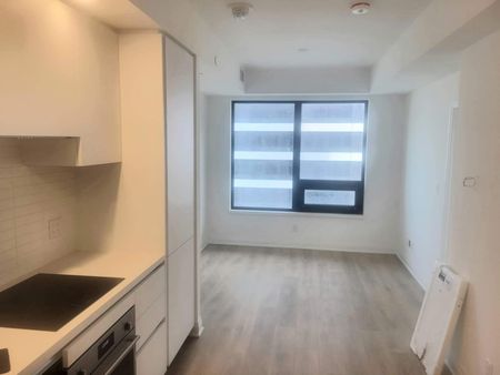 For Lease - 4015 The Exchange N/A Unit# 1009, Mississauga, Ontario - Photo 2