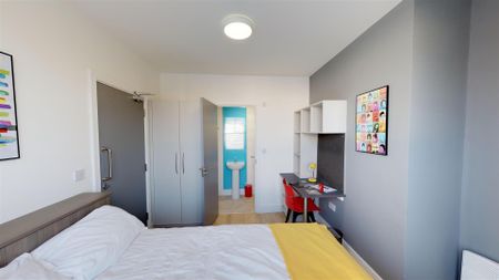 House - Terraced For Rent Hampshire Terrace, Portsmouth - Photo 4