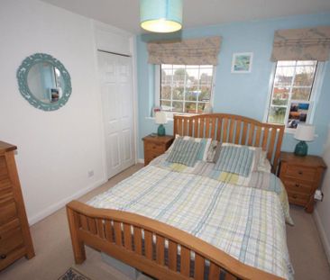 2 bedroom semi-detached house to rent - Photo 6