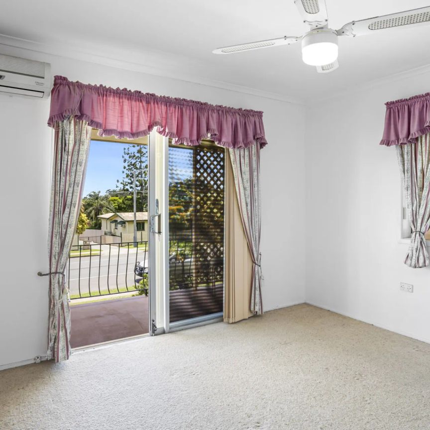 173 Macdonnell Road, - Photo 1