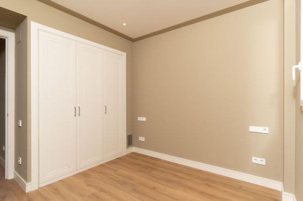 Piso de alquiler en Rda. Jean Monnet 230-238, Sabadell, 230-, Can Gambús - Photo 1