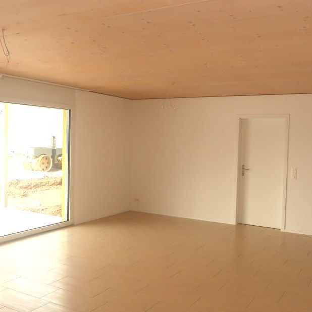 Moderne 4.5-Zimmer-Wohnung an ruhiger Lage - Photo 1