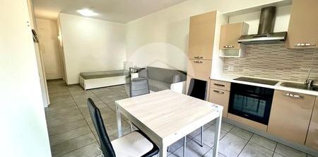 Monolocale in affitto - Photo 2