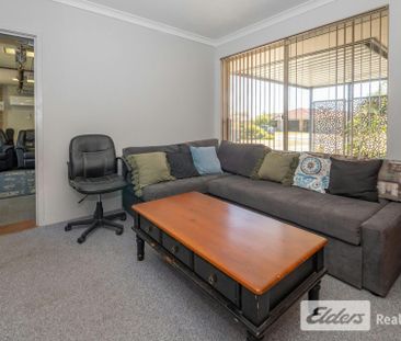 LAID BACK FAMILY LIVING WITH SIDE ACCESS AND LARGE, POWERED WORKSHOP - Photo 2