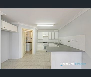7/13 Torrs Street, Baulkham Hills, NSW 2153 - Photo 4
