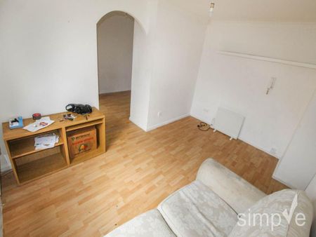 1 bedroom ground floor flat to rent - Photo 4