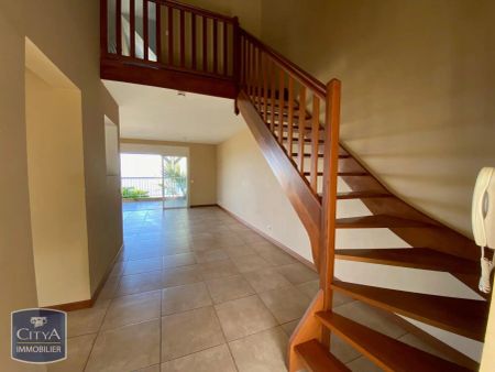 Appartement à louer 4 pièces 84m² - Photo 3