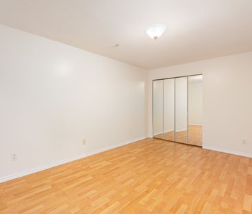 2212 Oxford St (3rd Floor), Vancouver - Photo 5