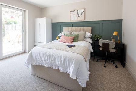 1 bedroom in a flat share to rent - Photo 3