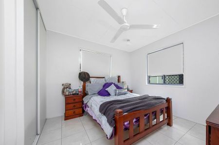 Modern & Stylish Unit - Photo 5