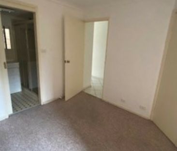 61/13-15 Sturt Avenue, Griffith ACT, Belconnen - Photo 4