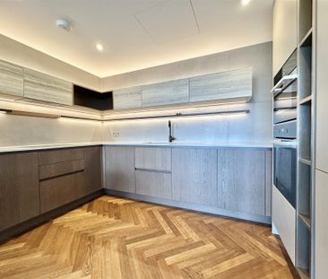 Sands End Lane, London - Photo 2