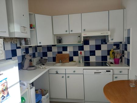 Location Appartement 3 pièces 47m² - Photo 4