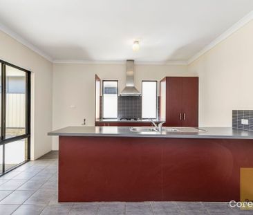 4 X 2 Family Home in Clarkson - Photo 2