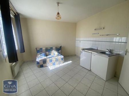 Location Appartement 1 pièce 21m² CHATEAUROUX 36000 - Photo 2