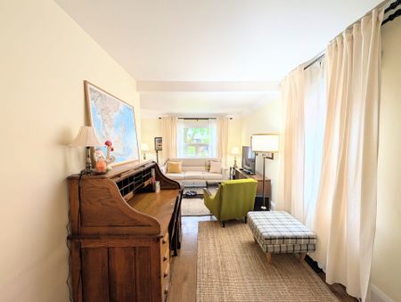 For Lease - 7 Costain Avenue, Toronto, Ontario - Photo 2