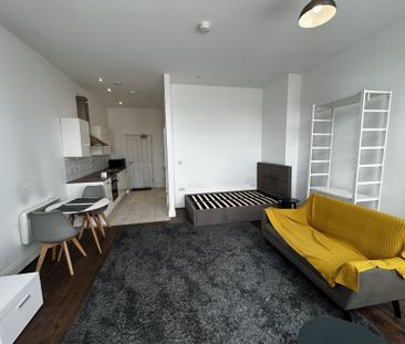 1 bedroom apartment to rent - Photo 2