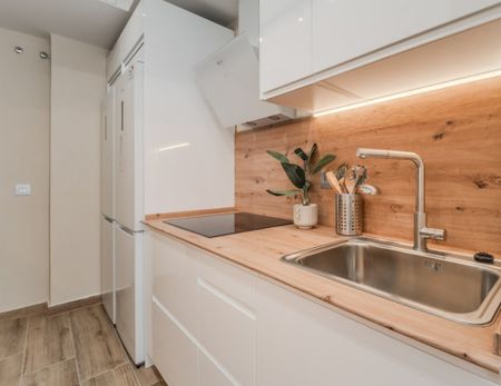 Spacious room with double bed in Tetuán - Photo 2